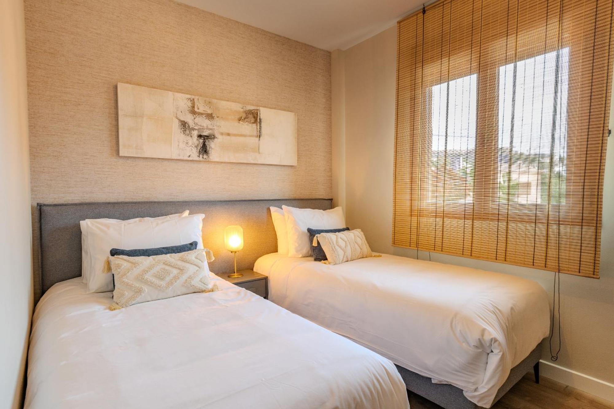 Royal Marbella Golf Resort เอสเตโปนา ภายนอก รูปภาพ