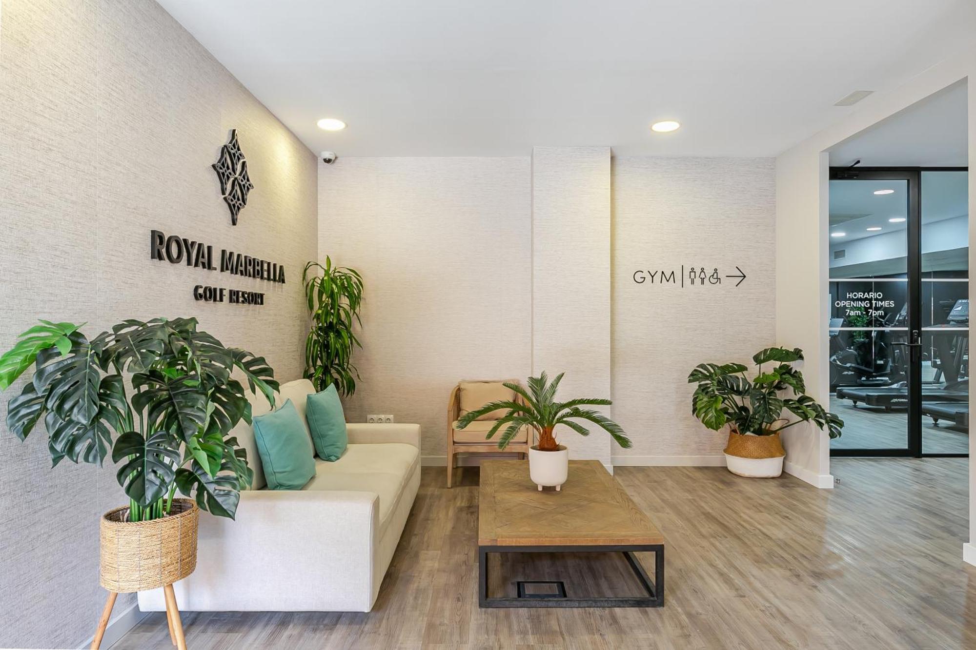 Royal Marbella Golf Resort เอสเตโปนา ภายนอก รูปภาพ